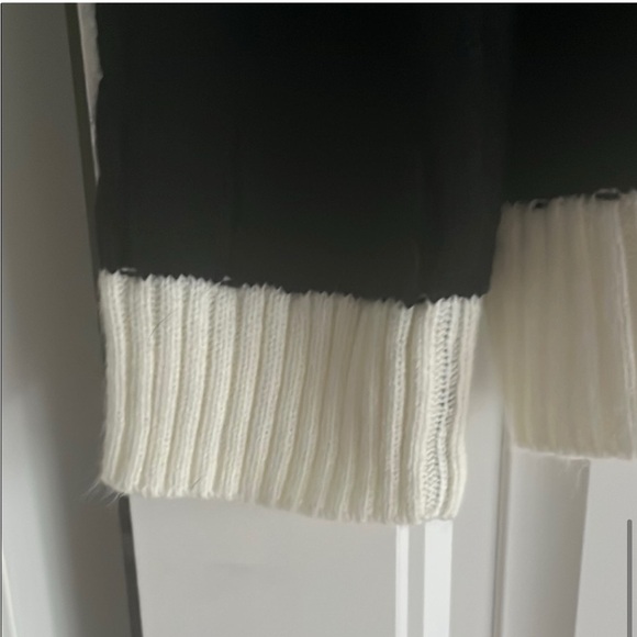 Black and White Women's Sweater - Picture 8 of 8